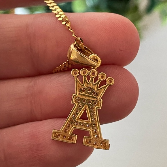 Brand New Beautiful Gold over Sterling Silver Letter A crown Pendant Necklace - Picture 5 of 6
